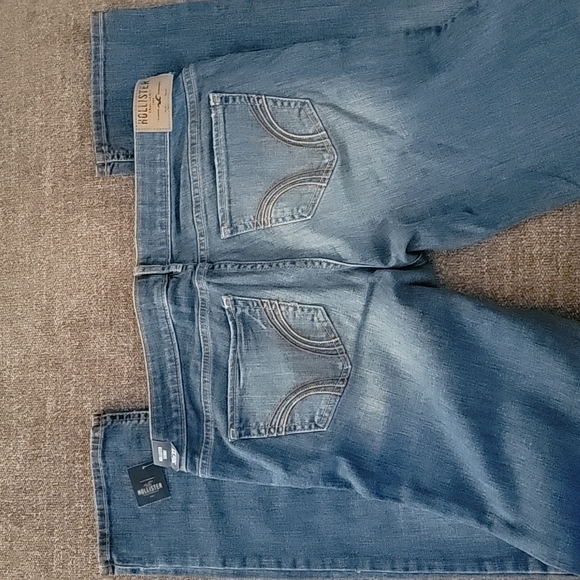 Hollister Women's/girls Jeans Size 11 ITEM# 1011 - Picture 2 of 4